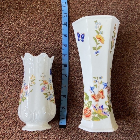 GREAT gift ideas abound for upcoming events. You’ll get raves from the ladies. - Picture 4 of 16